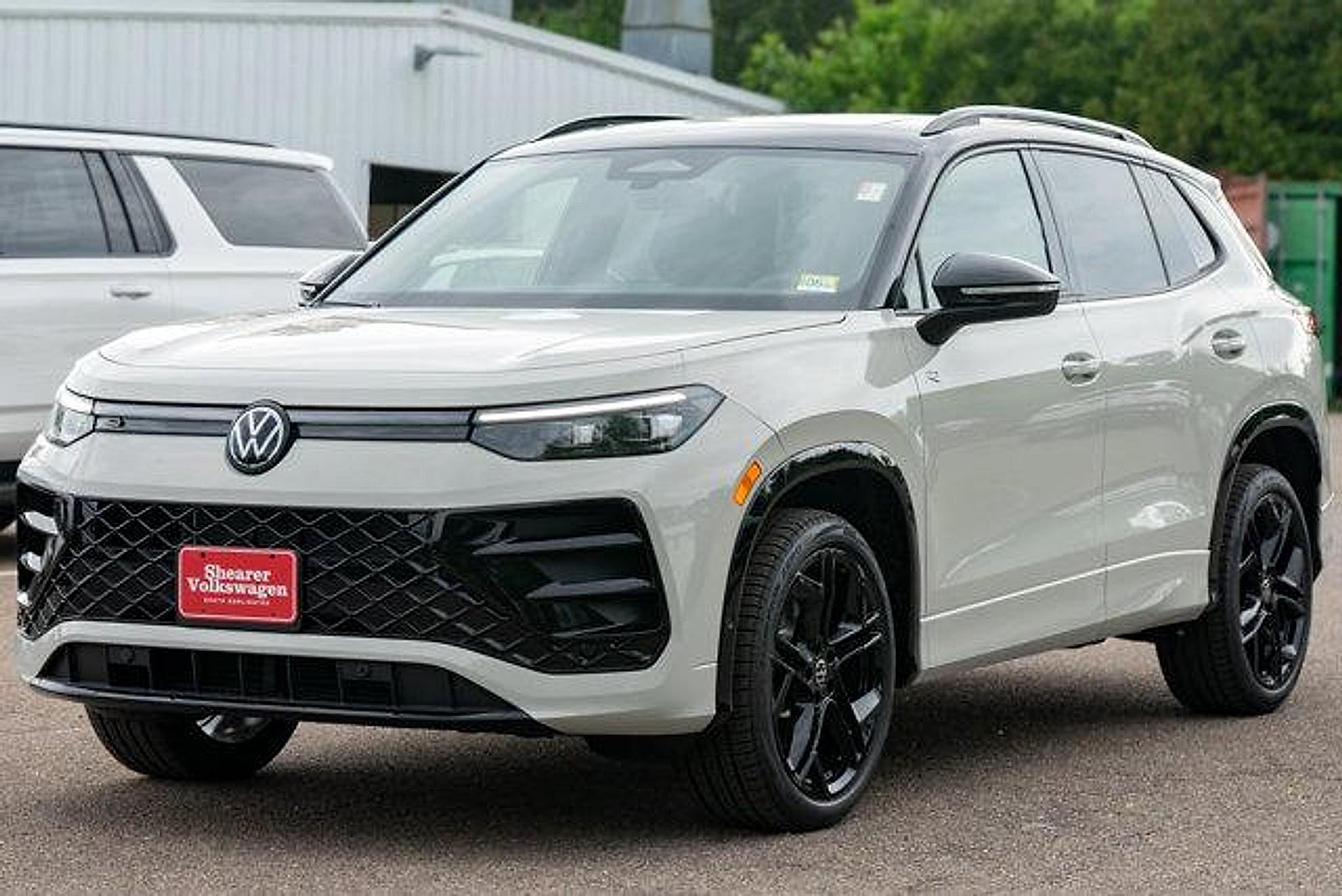 2026 Volkswagen Tiguan SE R-Line Black
