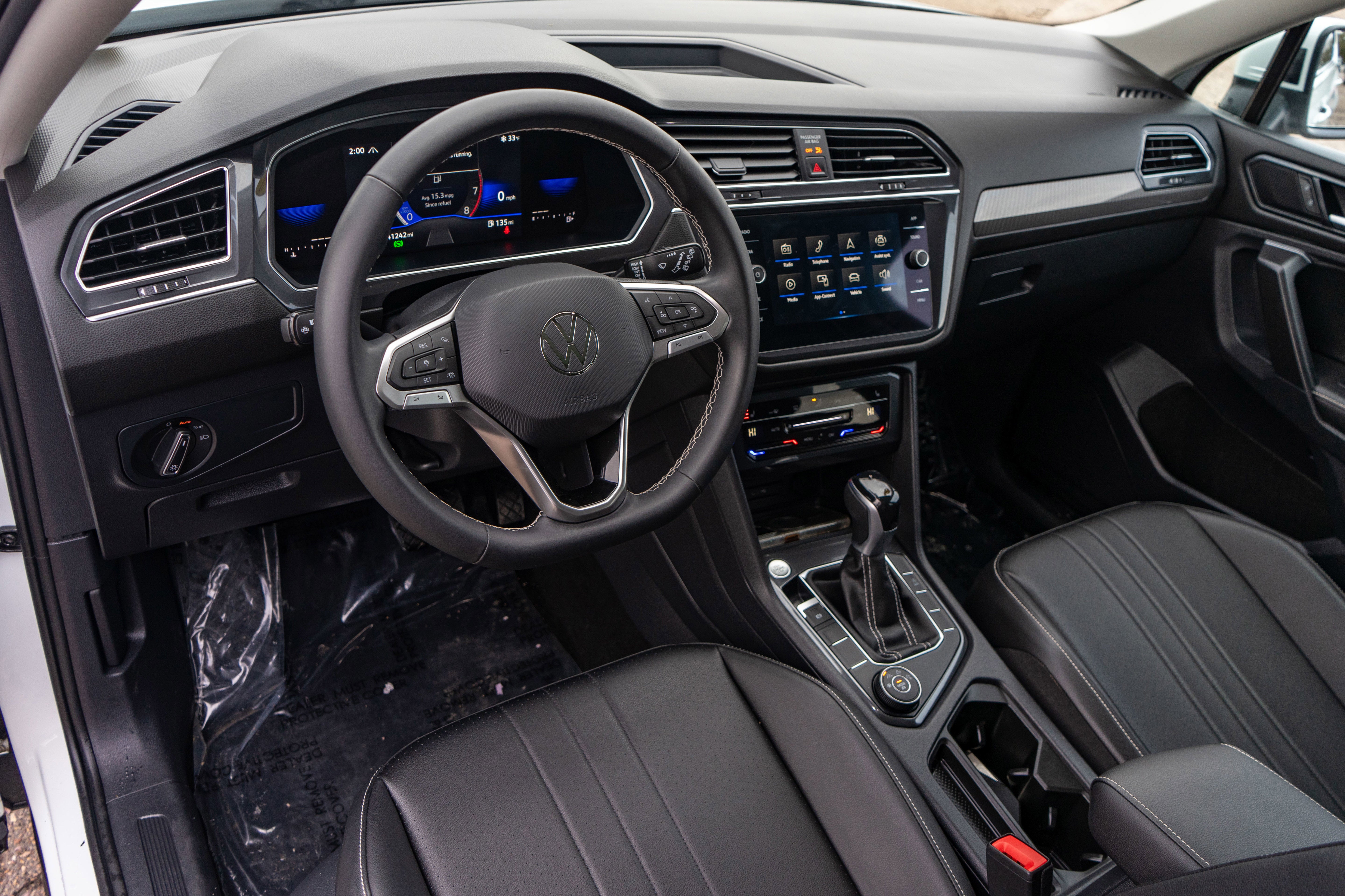 2023 Volkswagen Tiguan SE