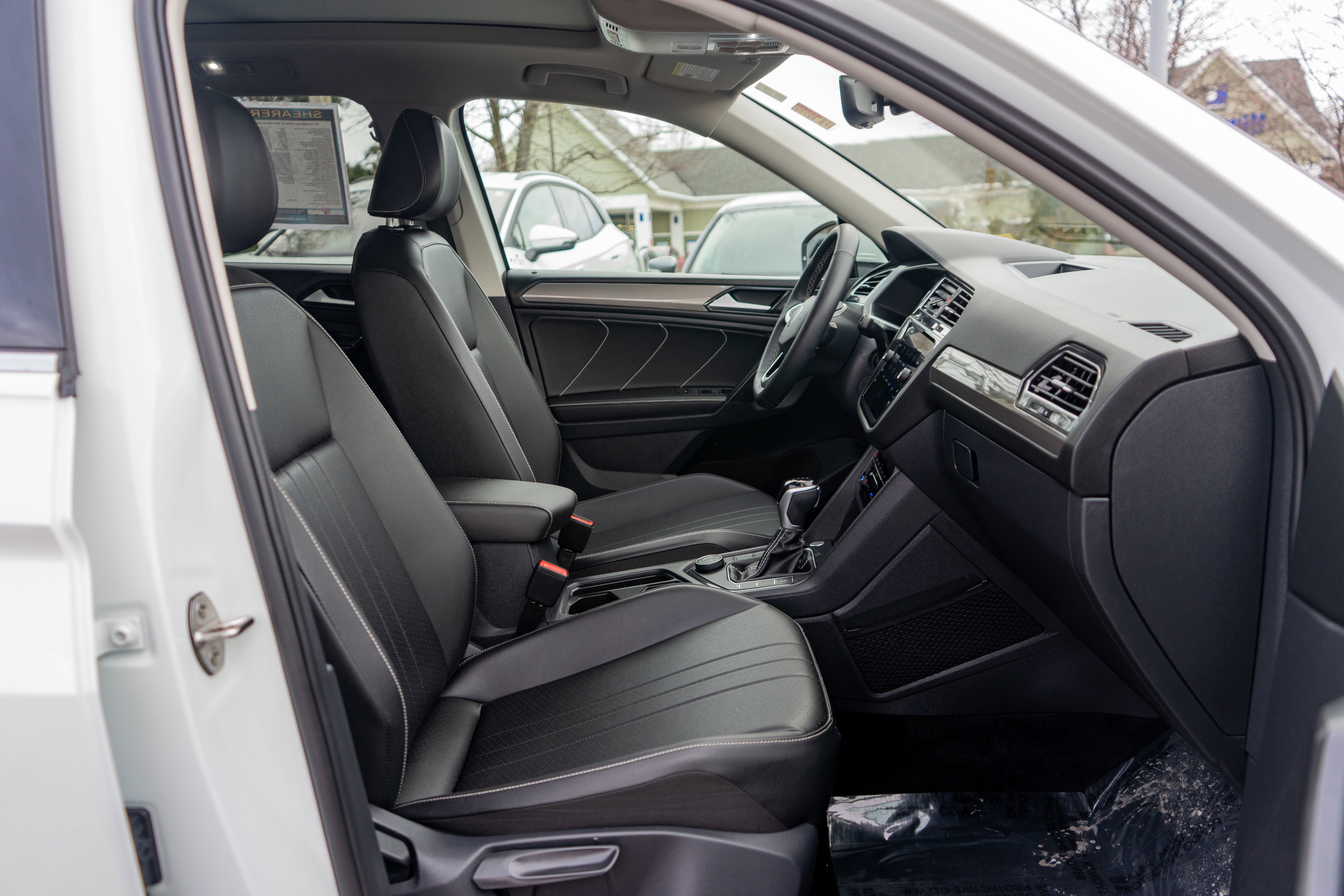 2023 Volkswagen Tiguan SE