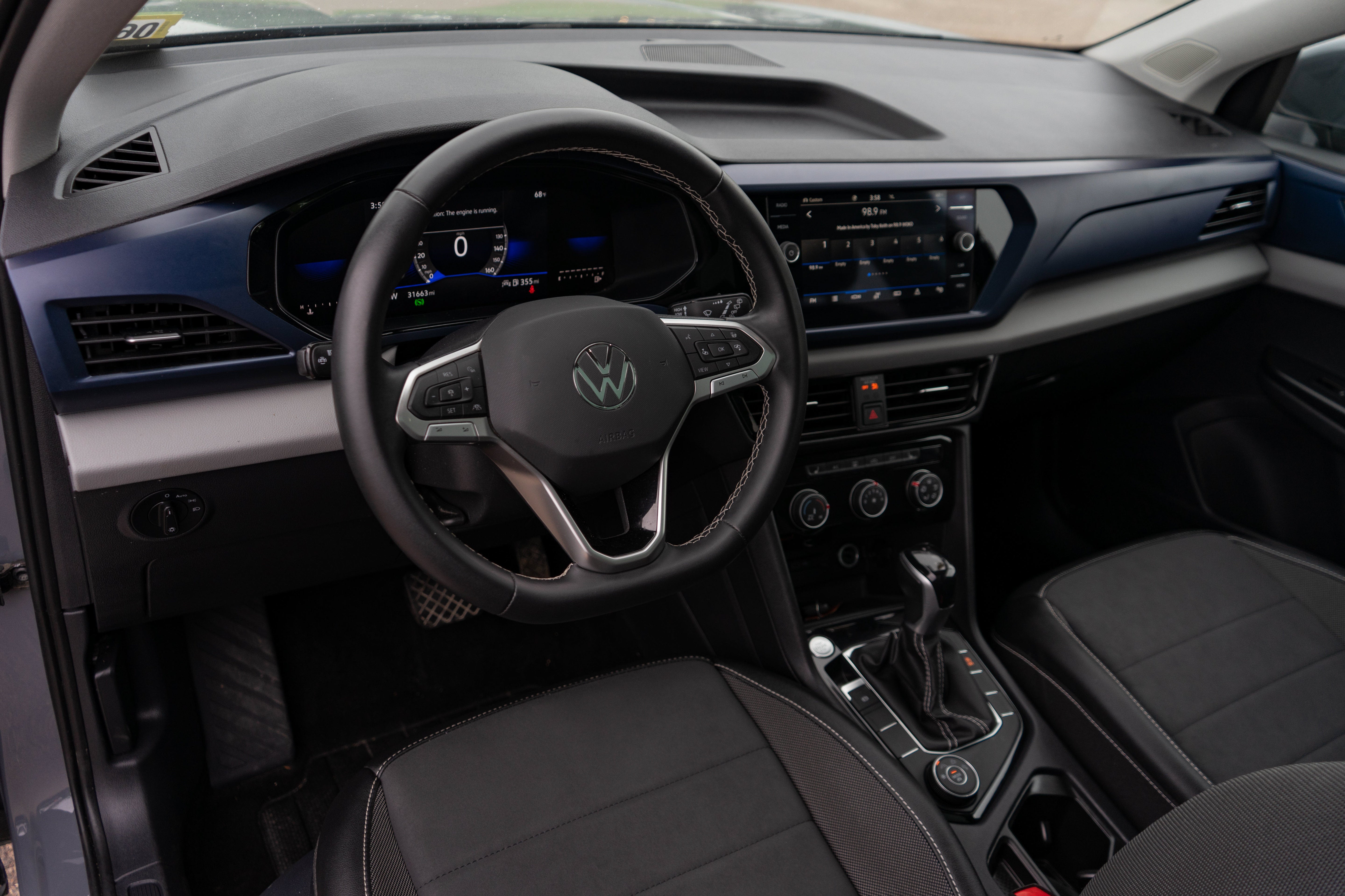2023 Volkswagen Taos 1.5T SE