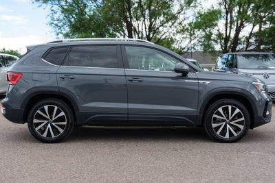 2023 Volkswagen Taos SE