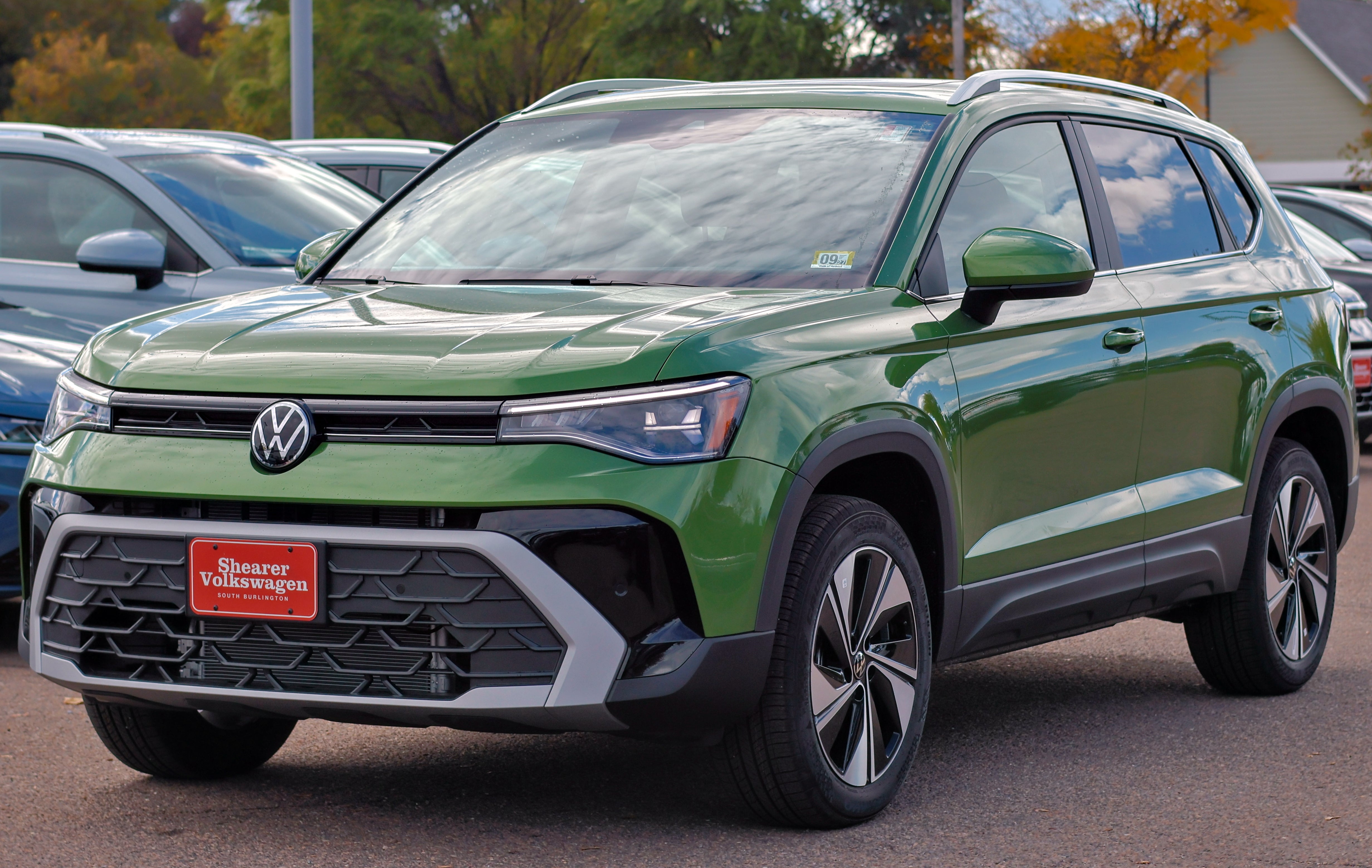 2027 Volkswagen Taos SE