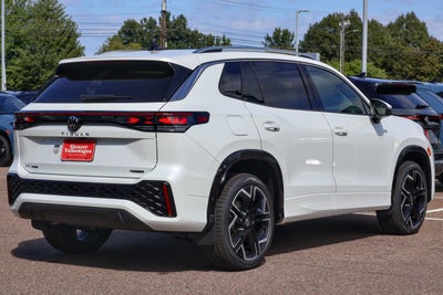 2026 Volkswagen Tiguan SEL R-Line Turbo