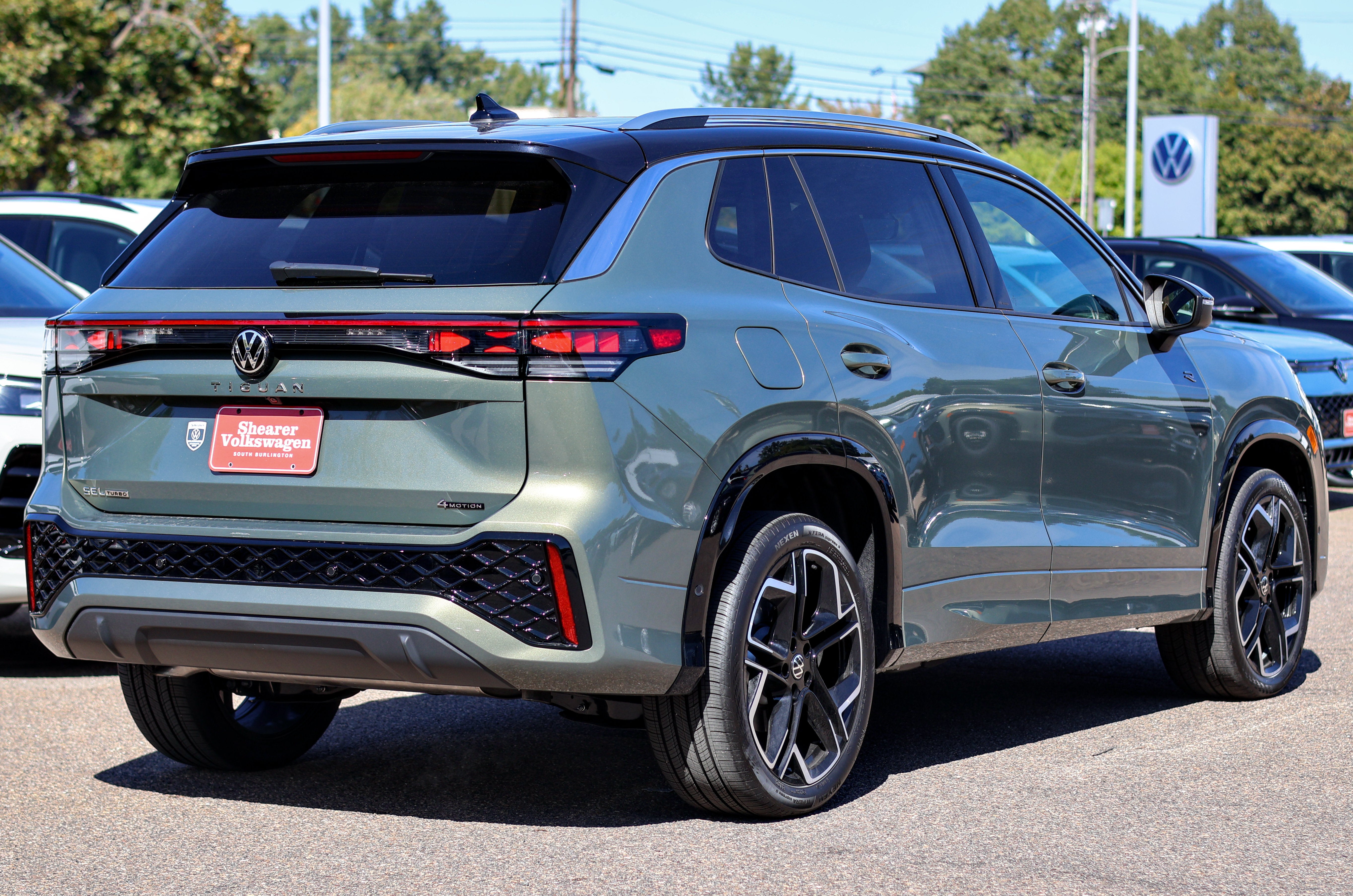 2026 Volkswagen Tiguan SEL R-Line Turbo