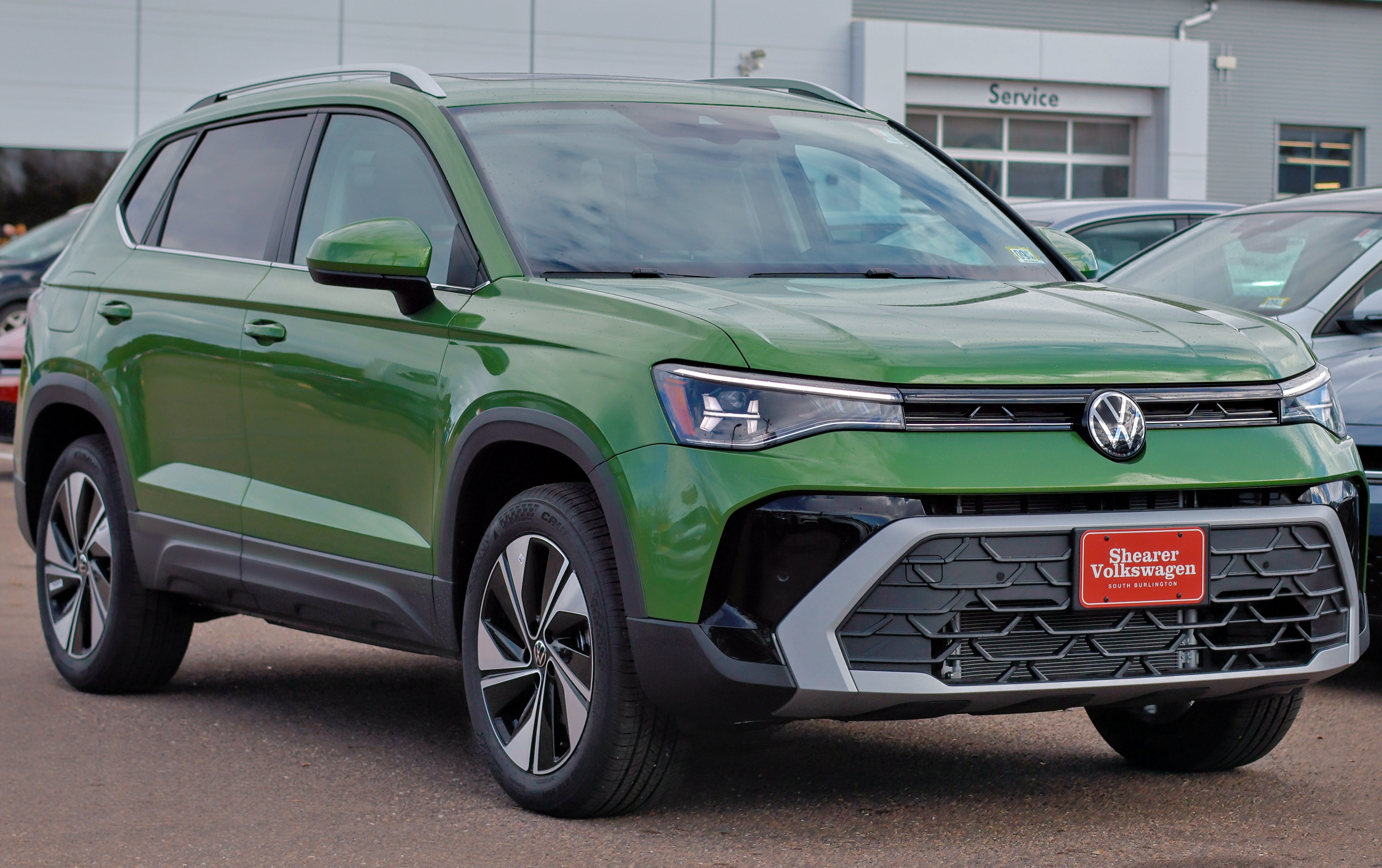 2027 Volkswagen Taos SE