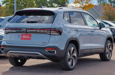 2027 Volkswagen Taos SE