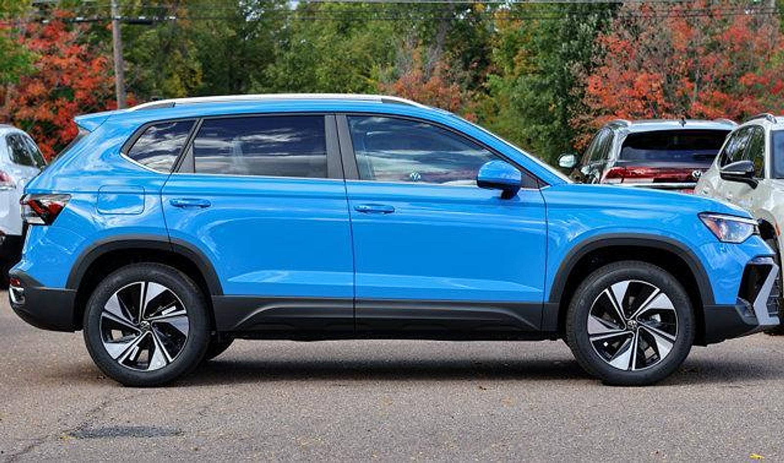 2027 Volkswagen Taos SE