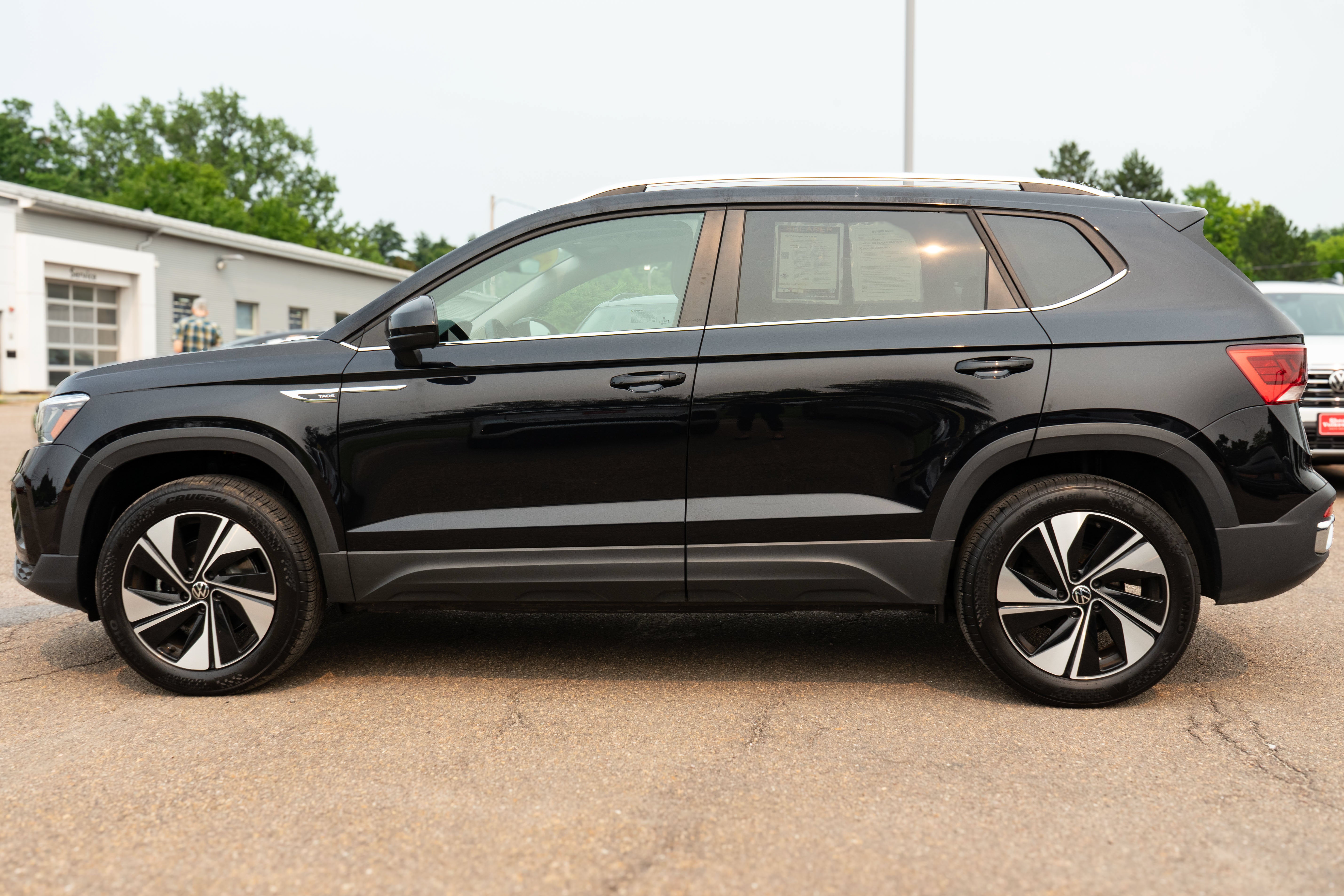 2024 Volkswagen Taos SE