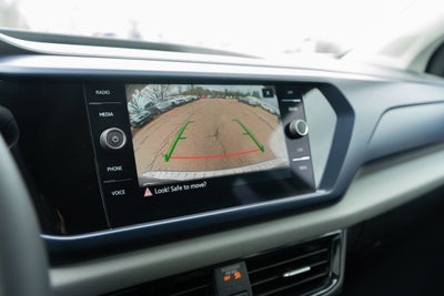 2023 Volkswagen Taos SE
