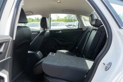2023 Volkswagen Jetta SE