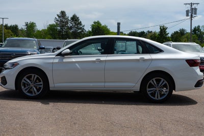 2023 Volkswagen Jetta SE