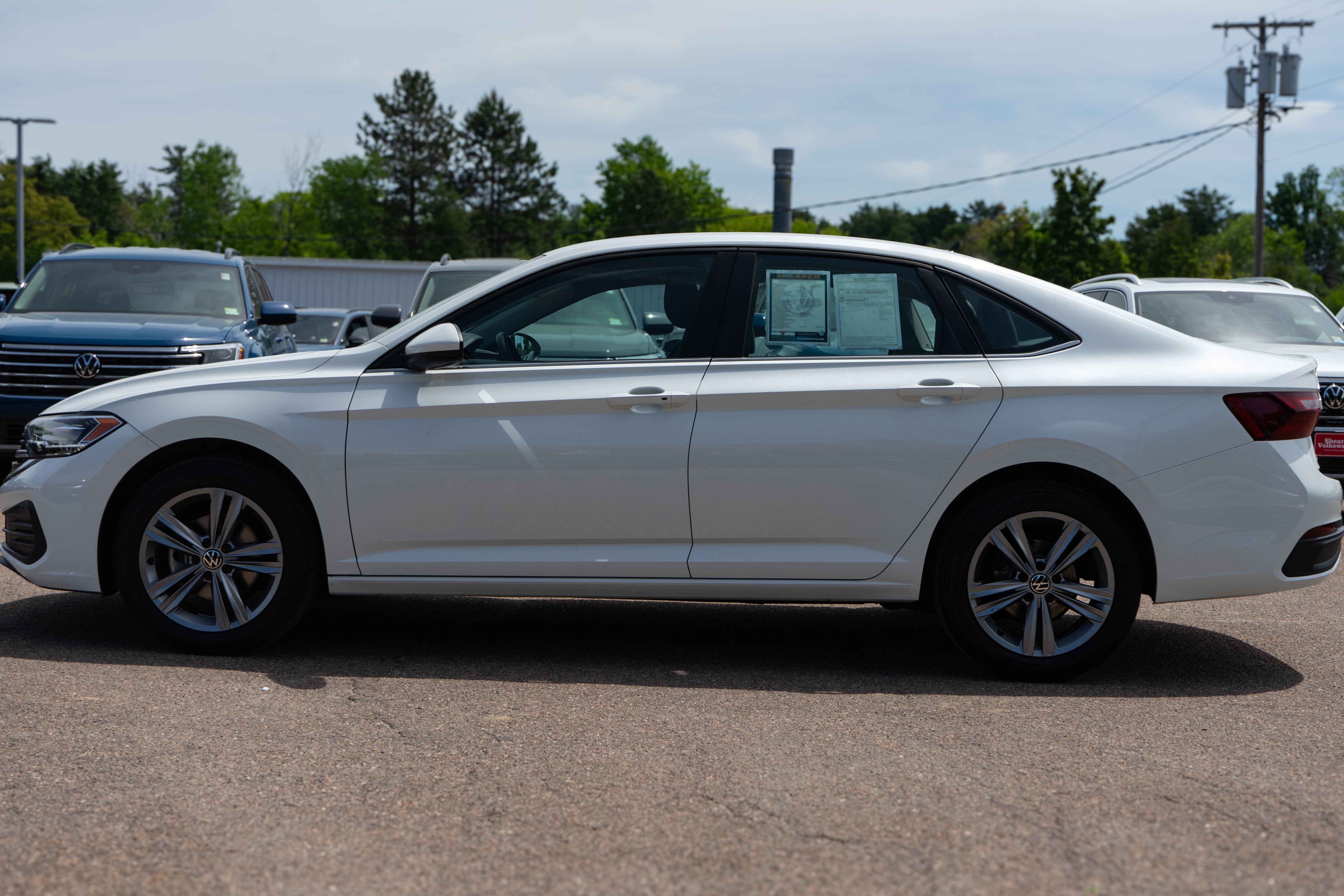 2023 Volkswagen Jetta SE
