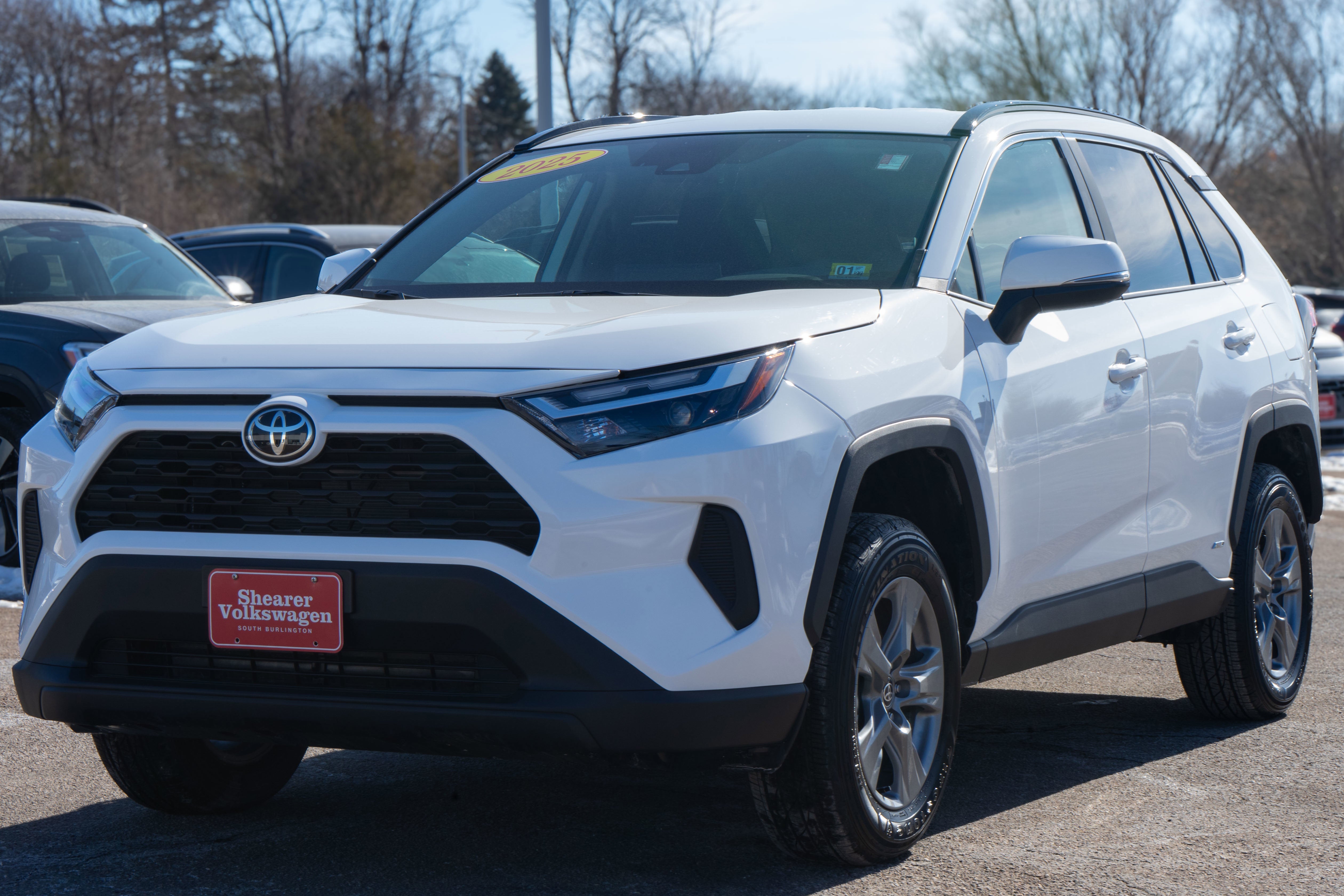 2025 Toyota RAV4 Hybrid XLE