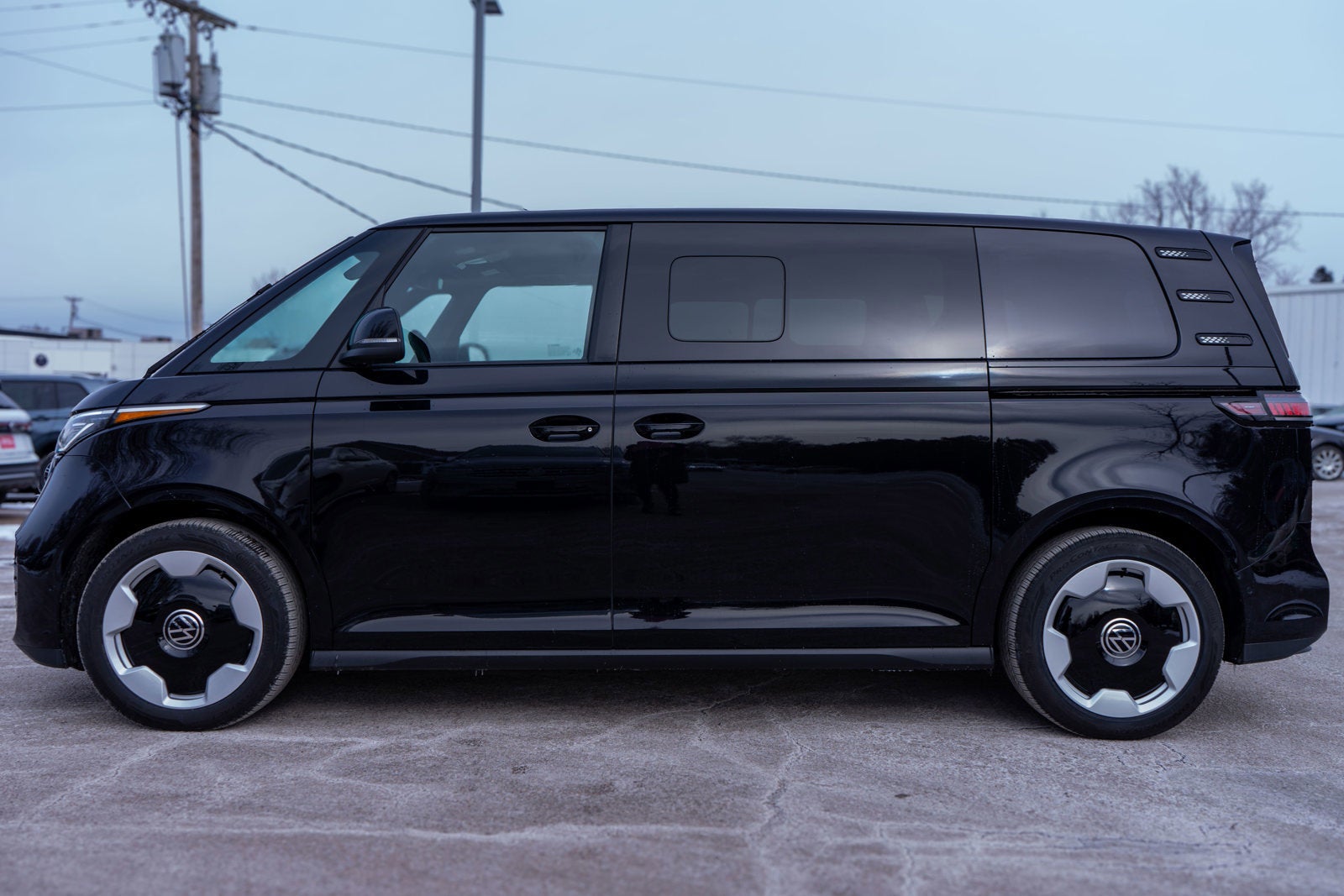 2025 Volkswagen ID. Buzz Pro S