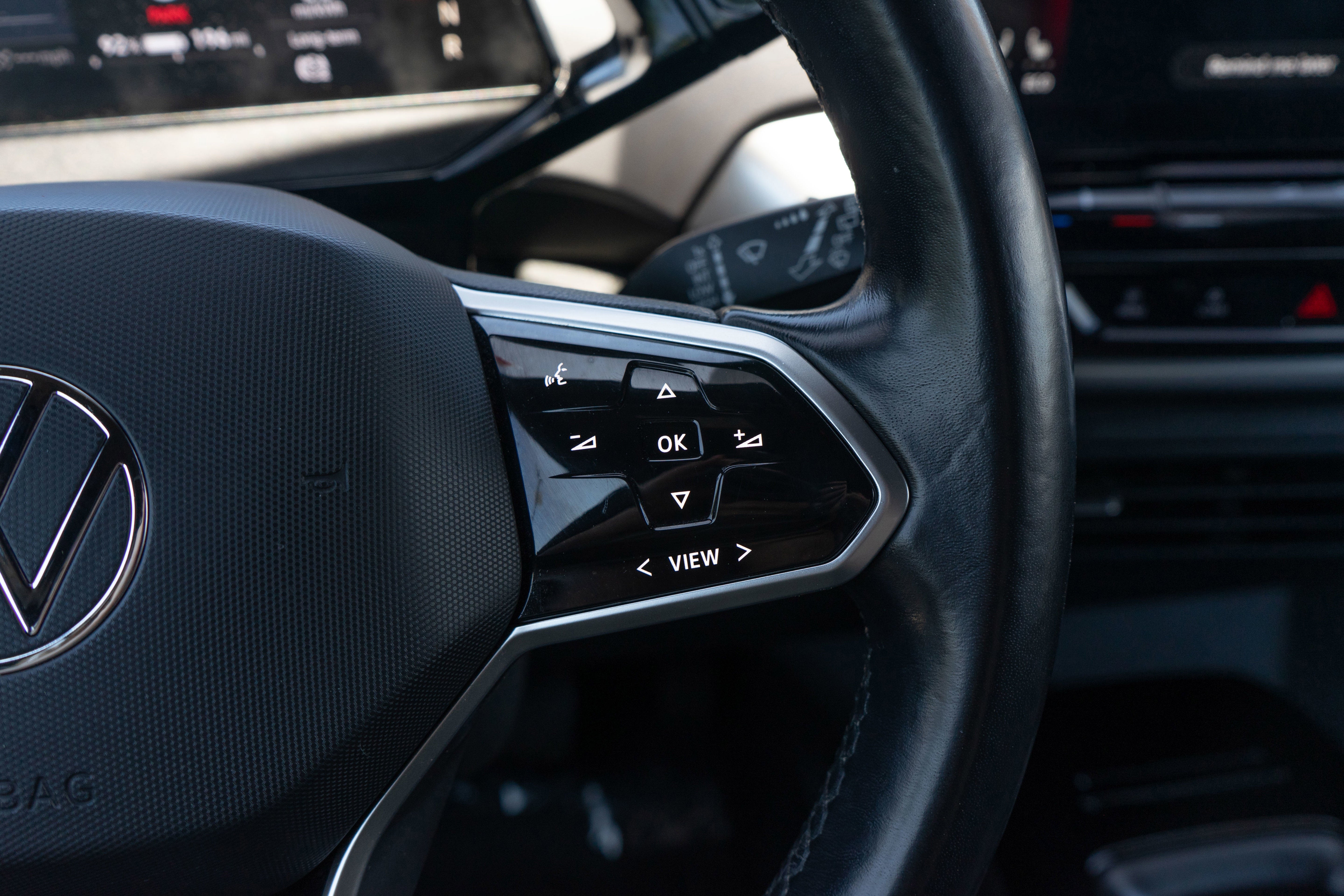 2022 Volkswagen ID.4 Pro