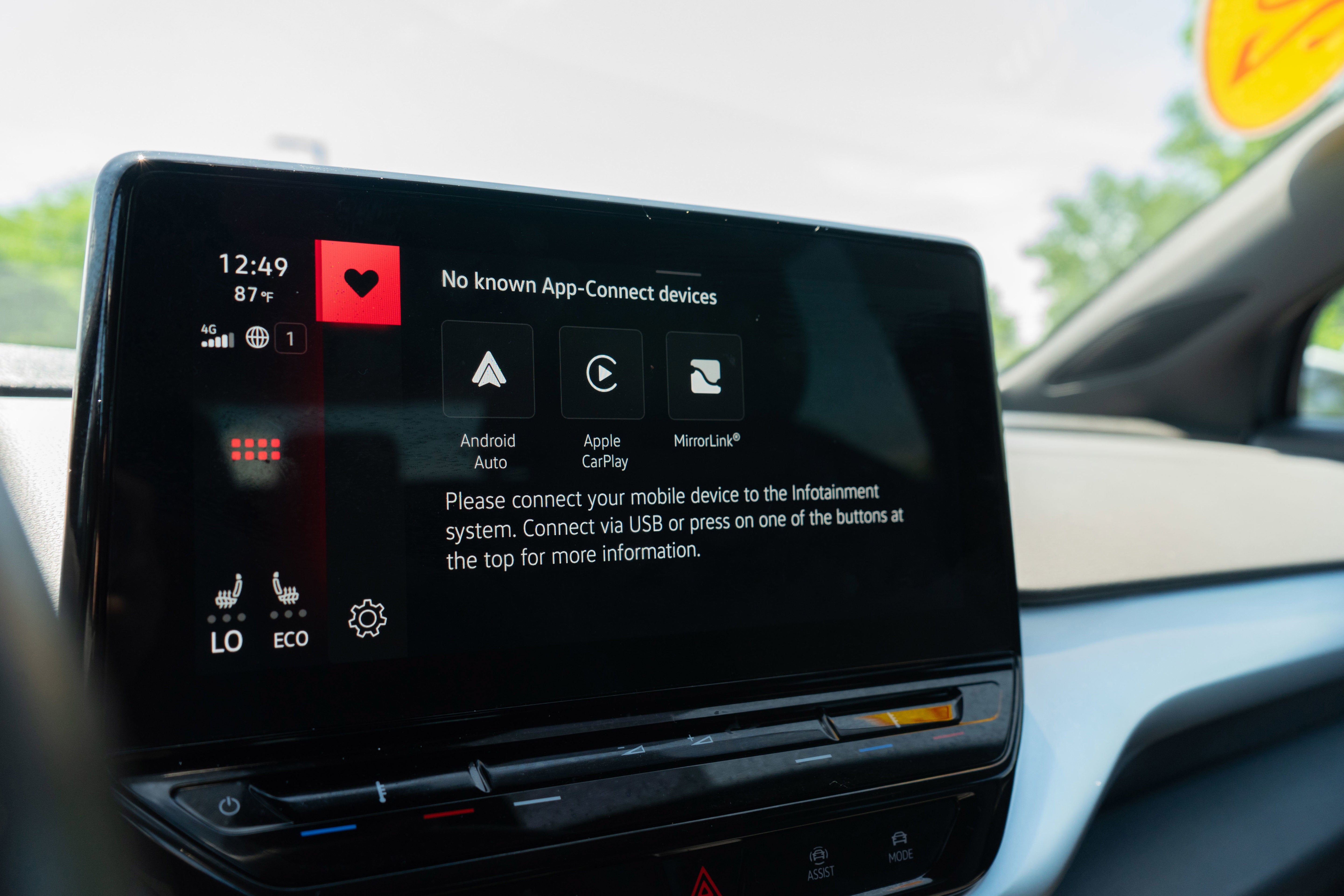 2022 Volkswagen ID.4 Pro