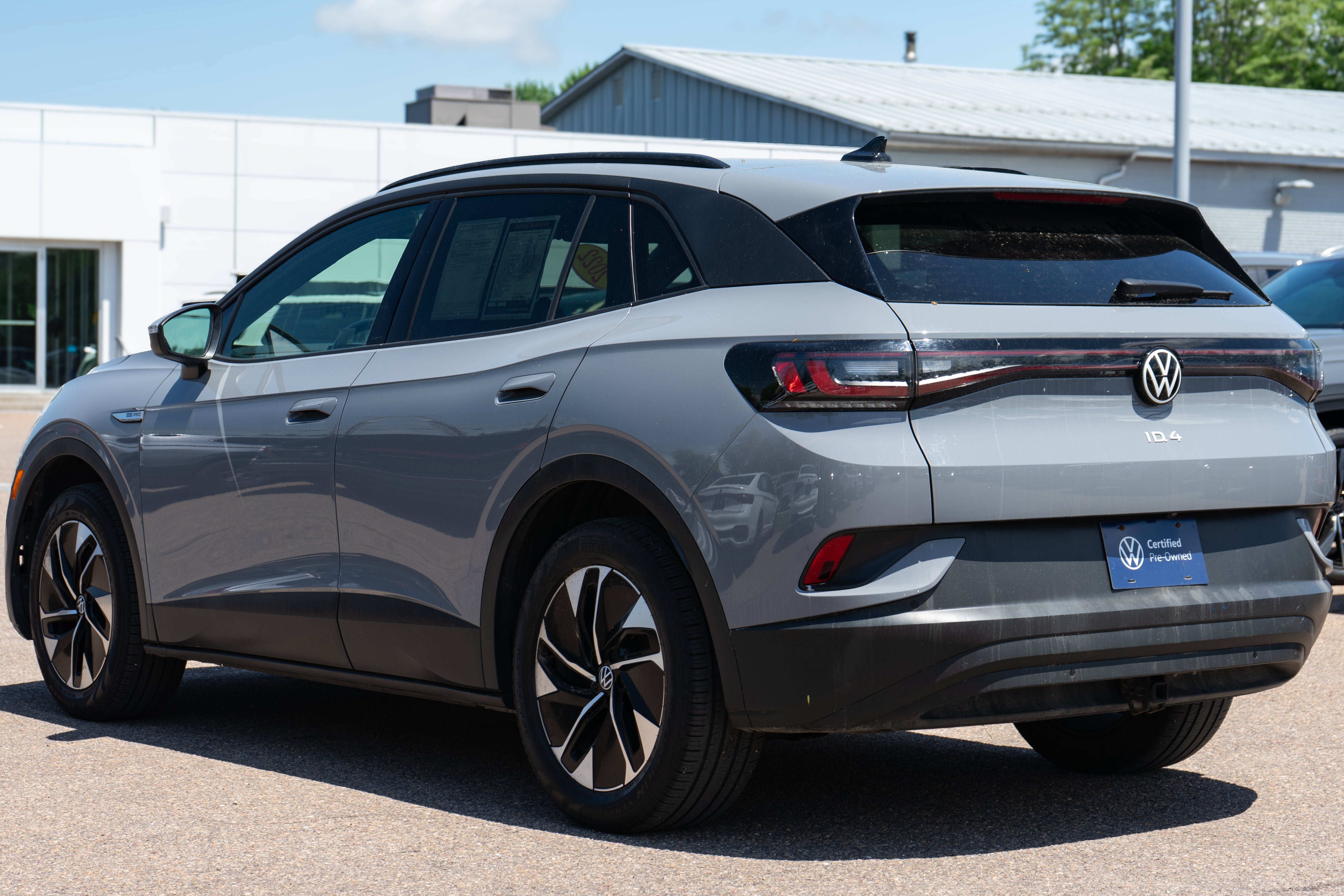 2022 Volkswagen ID.4 Pro